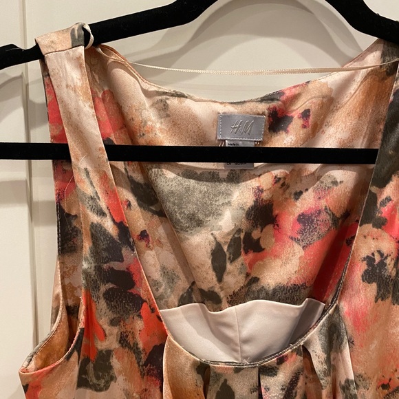 H&M Floral Print Dress - Picture 2 of 4